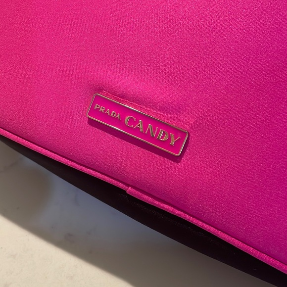 🎀Prada Vanity Case Candy Pink/Gold new - Picture 16 of 17